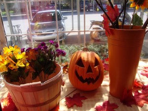 Fall/Halloween window